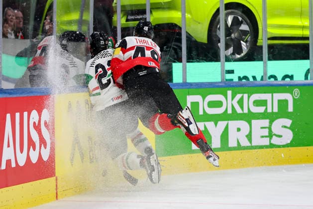 Sport Bilder des Tages Ice hockey, Eishockey - IIHF WC 2026 ZURICH,SWITZERLAND,17.MAY.26 - ICE HOCKEY - IIHF Ice Hockey World Championship, WM, Weltmeisterschaft 2026, group stage, Austria vs Hungary. Image shows Zeteny Hadobas (HUN) and Lucas Thaler (AUT).  GEPAxpictures xMaticxKlansek