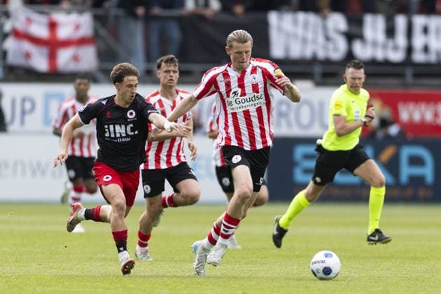 ROTTERDAM - (lr) Lennard Hartjes of Excelsior, Milan Zonneveld of Sparta Rotterdam during the Dutch Eredivisie match between Sparta Rotterdam and Excelsior at Sparta Stadion Het Kasteel on 17 May 2026 in Rotterdam, the Netherlands. IRIS VAN DEN BROEK ANP Eredivisie 2025-2026 xVIxANPxSportx xxANPxIVx 558551841 originalFilename: 558551841.jpg
