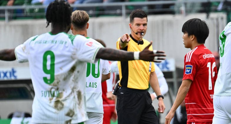 17 05 2026 Soccer Season 2025 2026 2 Soccer Bundesliga 34 Matchday SpVgg Greuther Fürth Kleeblatt Fortuna Düsseldorf Sportfoto Zink xwoxzix DFL regulations prohibit any use of photographs as image sequences and or quasi video only for editorial use Harm Osmers Referee gives penalty kick and takes it back again
