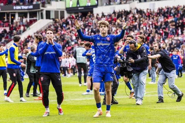 EINDHOVEN , 17-05-2026 , Philips stadium , season 2025 2026 , Dutch Eredivisie football , match between PSV and FC Twente , picture shows Twente celebrating. PSV - Twente  x203761092x Copyright: