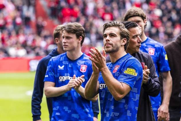 EINDHOVEN , 17-05-2026 , Philips stadium , season 2025 2026 , Dutch Eredivisie football , match between PSV and FC Twente , picture shows Twente celebrating. Twente player Bart van Rooij PSV - Twente  x203761117x Copyright: