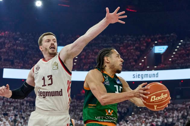 German Basketball Bundesliga BBL , FC Bayern Munich Basketball vs VET CONCEPT GLADIATORS Trier, Munich FC Bayern Basketball, Trier VET CONCEPT GLADIATORS, 2026 05 17 in Munich SAP Garden ROLAND Jordan VET CONCEPT GLADIATORS TRIER Point Guard PG Nr15 TRI15 , OBST Andreas FC Bayern Munich Basketball Shooting Guard SG Nr13 FCBB13 sportworld Munich SAP Garden Bayern Germany