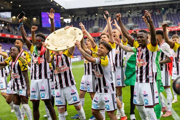SOCCER - BL, A.Wien vs LASK VIENNA,AUSTRIA,17.MAY.26 - SOCCER - ADMIRAL Bundesliga, championship group, FK Austria Wien vs Linzer ASK. Image shows the rejoicing of LASK.  GEPAxpictures xPhilippxBrem