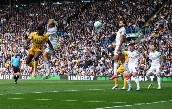 Danny Welbeck of Brighton & Hove Albion goes close with a header Leeds v Brighton and Hove Albion, Premier League, Football, Elland Road, Leeds, UK - 17 May 2026Leeds Elland Road United Kingdom EDITORIAL USE ONLY No use with unauthorised audio, video, data, fixture lists, club league logos or live services. Online in-match use limited to 120 images, no video emulation. No use in betting, games or single club league player publications. Copyright: xAnnaxGowthorpe Shutterstockx 16877459y