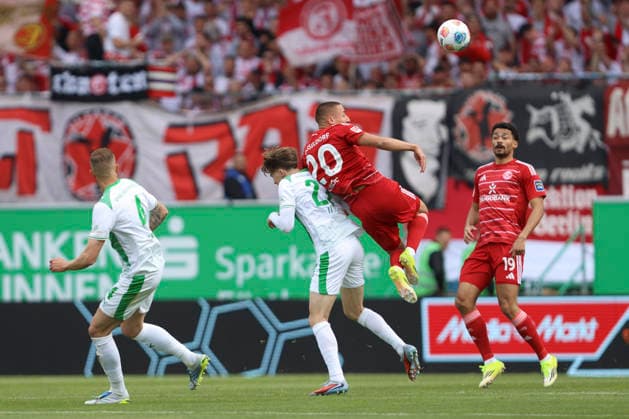 Luca Itter SpVgg Greuther Fürth and Marin Ljubicic Fortuna Düsseldorf in a duel during the 2 Bundesliga match between SpVgg Greuther Fürth and Fortuna Düsseldorf, Sportpark Ronhof Thomas Sommer on May 17, 2026 in Fürth, Germany Photo by Oliver Kaelke DeFodi Images Luca Itter SpVgg Greuther Fürth and Marin Ljubicic Fortuna Düsseldorf battle for the ball during the 2 Bundesliga match between SpVgg Greuther Fürth and Fortuna Düsseldorf at Sportpark Ronhof Thomas Sommer on May 17, 2026 in Fürth, Germany Photo by Oliver Kaelke DeFodi Images Photo by Oliver Kaelke DeFodi Images