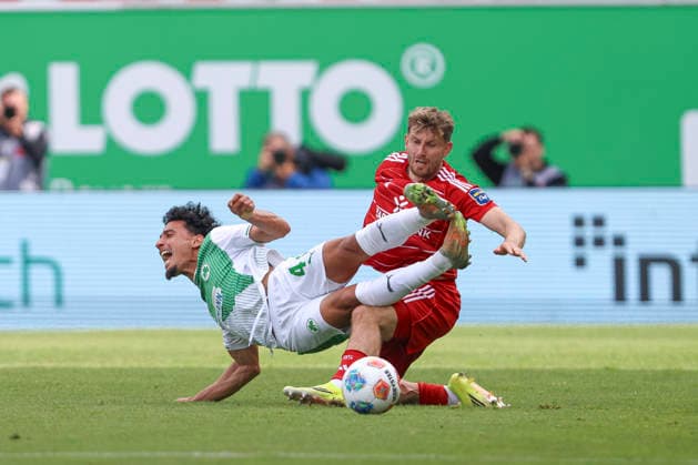 Sayfallah Ltaief SpVgg Greuther Fürth and Christopher Lenz Fortuna Düsseldorf battle for the ball during the 2 Bundesliga match between SpVgg Greuther Fürth and Fortuna Düsseldorf, Sportpark Ronhof Thomas Sommer on May 17, 2026 in Fürth, Germany Photo by Oliver Kaelke DeFodi Images Sayfallah Ltaief SpVgg Greuther Fürth and Christopher Lenz Fortuna Düsseldorf battle for the ball during the 2 Bundesliga match between SpVgg Greuther Fürth and Fortuna Düsseldorf at Sportpark Ronhof Thomas Sommer on May 17, 2026 in Fürth, Germany Photo by Oliver Kaelke DeFodi Images Photo by Oliver Kaelke DeFodi Images