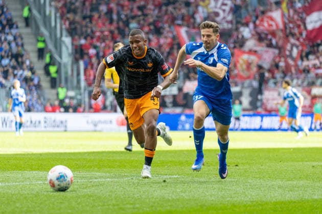 Germany 2 Bundesliga, Matchday 34, Season 2025 2026, 1 FC Magdeburg vs 1 FC Kaiserslautern Avnet Arena Magdeburg Nollenberger Alexander 1 FC Magdeburg, 17 in duel against Schramm David 1 FC Kaiserslautern, 41 Copyright: xMichellexLukax