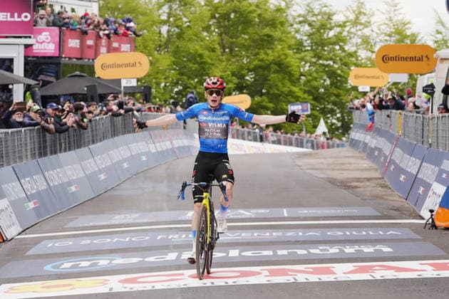 Denmark™s Jonas Vingegaard Hansen of Team Visma Lease A Bike Winner of stage during Stage 9 of the Giro d™Italia, from Cervia to Corno alle Scale, Italy, Sunday, May 17, 2026.  Copyright: xMassimoxPaolone LaPressex