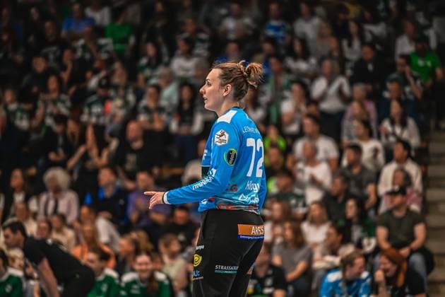 Scene with Petra Hlogyik 72 Frisch auf Göppingen Women in the EWS Arena Scene with Petra Hlogyik 72 Frisch auf Göppingen Women Copyright: xspeedshotx