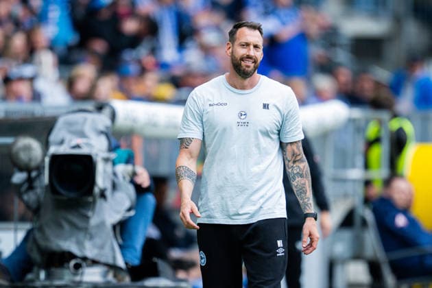 17 05 2026 Soccer, 2025 2026, 2 Bundesliga, 34 Matchday, DSC Arminia Bielefeld Hertha BSC Berlin Mitch Kniat Coach Bielefeld DFL REGULATIONS PROHIBIT ANY USE OF PHOTOGRAPHS AS IMAGE SEQUENCES AND OR QUASI VIDEO
