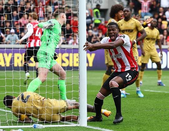 Dango Ouattara of Brentford celebrates scoring their sides second goal Brentford v Crystal Palace, Premier League, Football, Gtech Community Stadium, London, UK - 17 May 2026London Gtech Community Stadium United Kingdom EDITORIAL USE ONLY No use with unauthorised audio, video, data, fixture lists, club league logos or live services. Online in-match use limited to 120 images, no video emulation. No use in betting, games or single club league player publications. Copyright: xMichaelxZemanek Shutterstockx 16877452aq