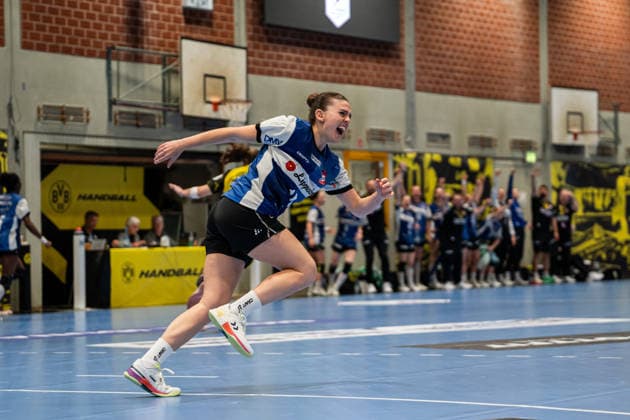 HSG Blomberg Lippe GER vs Borussia Dortmund GER Handball, 1 Handball Bundesliga Women, Final, Match 1, 17 5 2026, Season 2025 2026, Dortmund Ona Vegue HSG Blomberg Lippe, 14 cheers after a goal Dortmund Sporthalle Wellinghofen Germany