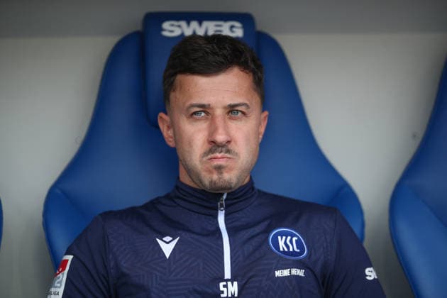 Sirus Motekallemi Karlsruher SC, Co Coach , Karlsruher SC vs VfL Bochum, 2 Bundesliga, 34 Matchday, 2025 2026, 17 05 2026, DFL REGULATIONS PROHIBIT ANY USE OF PHOTOGRAPHS AS IMAGE SEQUENCES AND OR QUASI VIDEO, Karlsruher SC vs VfL Bochum, 2 Bundesliga, 34 Matchday, 2025 2026, 17 05 2026 Karlsruhe Copyright: xEibner-Pressefoto JanxPrihodax EP_JPA