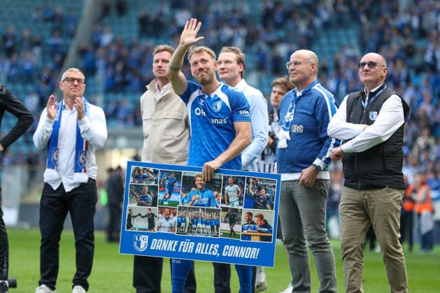 17 05 2026, xgox, football 2 Bundesliga 1 FC Magdeburg 1 FC Kaiserslautern emspor, v l Connor Krempicki Magdeburg, 13 leaves the club, farewell, farewell DFL DFB REGULATIONS PROHIBIT ANY USE OF PHOTOGRAPHS as IMAGE SEQUENCES and or QUASI VIDEO Magdeburg