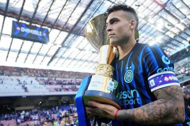 Inter Milan™s Lautaro Martinez celebrates winning the scudetto during the Serie A soccer match between Inter and Hellas Verona at the San Siro Stadium in Milan , north Italy - Sunday , May 17 , 2026. - Soccer .  Copyright: xSpada LaPressex