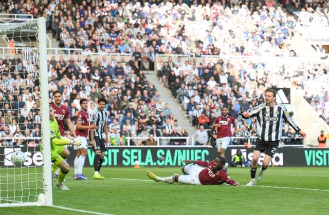 Nick Woltemade of Newcastle United scores their first goal Newcastle United v West Ham United, Premier League, Football, St James Park, Newcastle, UK - 17 May 2026Newcastle St James Park United Kingdom EDITORIAL USE ONLY No use with unauthorised audio, video, data, fixture lists, club league logos or live services. Online in-match use limited to 120 images, no video emulation. No use in betting, games or single club league player publications. Copyright: xRichardxLee Shutterstockx 16877466ae