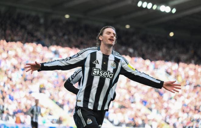 Nick Woltemade of Newcastle United celebrates scoring their first goal Newcastle United v West Ham United, Premier League, Football, St James Park, Newcastle, UK - 17 May 2026Newcastle St James Park United Kingdom EDITORIAL USE ONLY No use with unauthorised audio, video, data, fixture lists, club league logos or live services. Online in-match use limited to 120 images, no video emulation. No use in betting, games or single club league player publications. Copyright: xRichardxLee Shutterstockx 16877466af
