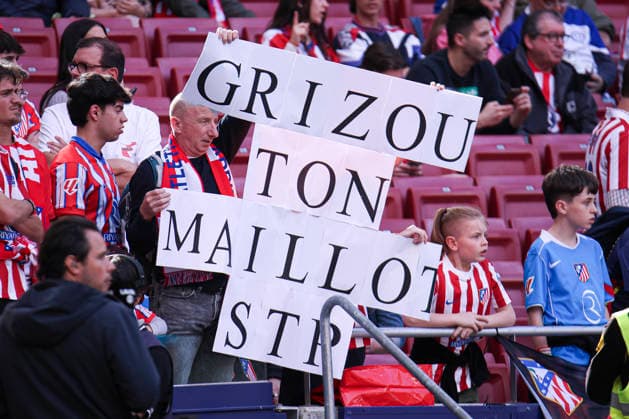 Atletico de Madrid vs Girona, on the 37th matchday of the 2025 26 Spanish First Division May 17, 2026, Madrid, Spain Fans saies bye to Griezmann during the Spanish championship LaLiga football match between Atletico de Madrid and Girona CF on 17 May 2026 at Estadio Santiago Bernabeu in Madrid, Spain Madrid, Spain Madrid Madrid Madrid Spain Copyright: xAlejandroxMatiasx