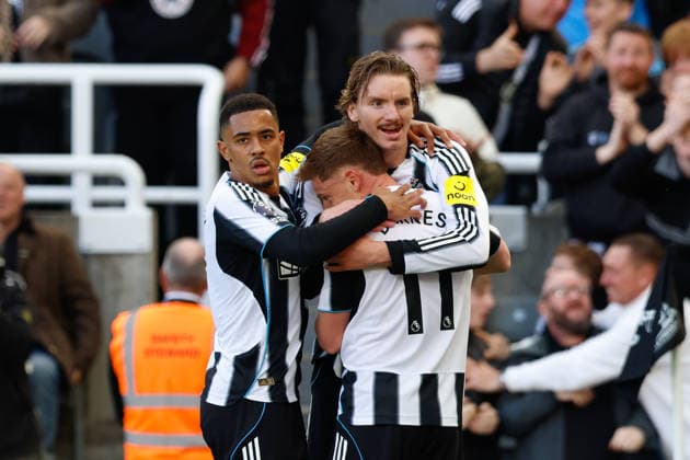 Newcastle United v West Ham United, Premier League Nick Woltemade of Newcastle United celebrates scoring his sides first goal of the match 1-0 during the Newcastle United v West Ham United Premier League match at St. James Park, Newcastle Upon Tyne, England on 17 May 2026 Credit: Craig Cowan Every Second Media Editorial use only. All images are copyright Every Second Media Limited. No images may be reproduced without prior permission. All rights reserved. Premier League and Football League images are subject to licensing agreements with Football DataCo Limited. see https: www.football-dataco.com Copyright: xIMAGO EveryxSecondxMediax ESM-2001-0069 CraigxCowanx xEveryxSecondxMediax