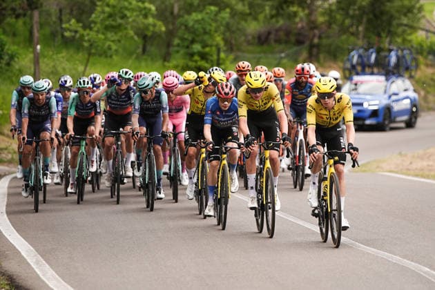 Denmark™s Jonas Vingegaard Hansen of Team Visma Lease A Bike during Stage 9 of the Giro d™Italia, from Cervia to Corno alle Scale, Italy, Sunday, May 17, 2026.  Copyright: xMarcoxAlpozzi LaPressex