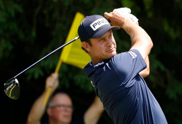 Harris English tees off on the 4th hole during the final round of the 2026 PGA, Golf Herren Championship at Aronimink Golf Club in Newtown Square, Pennsylvania, on Sunday, May 17, 2026.  PHI20260517820 LAURENCExKESTERSON