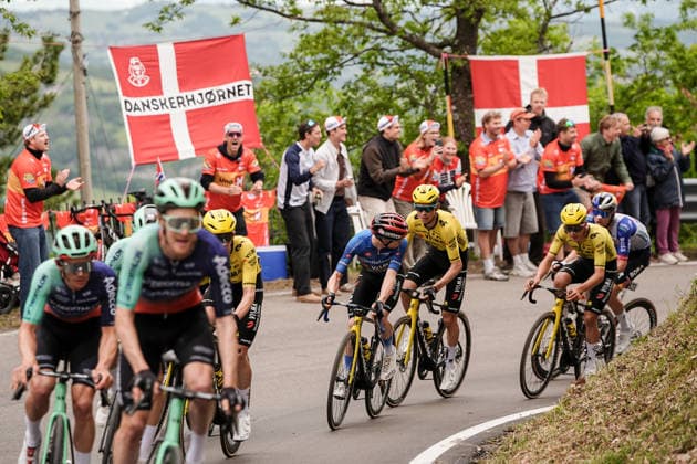 Denmark™s Jonas Vingegaard Hansen of Team Visma Lease A Bike during Stage 9 of the Giro d™Italia, from Cervia to Corno alle Scale, Italy, Sunday, May 17, 2026.  Copyright: xMarcoxAlpozzi LaPressex