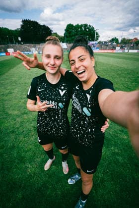 Selfie of goal scorers Alisa Grincenco and Sarah Abu Sabbah after Viktoria Berlins 2-0 win against Turbine Potsdam in the 2 Womens Bundesliga Selfie of goal scorers Alisa Grincenco and Sarah Abu Sabbah after Viktoria Berlins 2-0 win against Turbine Potsdam in the 2 Womens Bundesliga Copyright: xKaixHeuserxKaixHeuserx