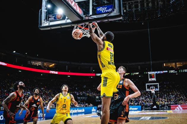 Basketball Berlin 17 05 2026 Season 2025 2026 EasyCredit BBL 1 Bundesliga Men, Men Playoffs Quarterfinals Game 1 Alba Berlin RASTA Vechta Norris Agbakoko Alba Berlin, No 17