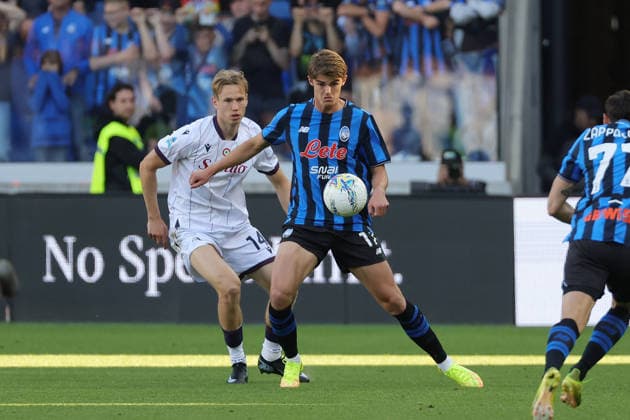 Atalanta s Charles De Ketelaere and Bologna s Torbjorn Heggem during the Serie A soccer match between Atalanta and Bologna at the New Balance Arena Stadium in Bergamo Italy - Sunday, 17 may 2026. - Soccer .  Copyright: xAlbertoxMariani LaPressex