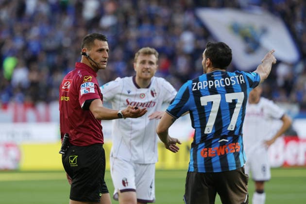 Daniele Perenzoni referee during the Serie A soccer match between Atalanta and Bologna at the New Balance Arena Stadium in Bergamo Italy - Sunday, 17 may 2026. - Soccer .  Copyright: xAlbertoxMariani LaPressex