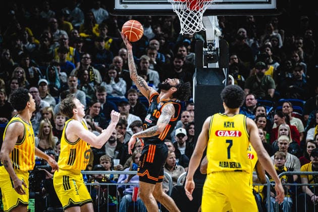 Basketball Berlin 17 05 2026 Season 2025 2026 EasyCredit BBL 1 Bundesliga Men, Men Playoffs Quarterfinals Game 1 Alba Berlin RASTA Vechta Tevin Brown Vechta, No 10