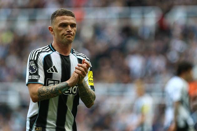 St James Park NEWCASTLE UPON TYNE, ENGLAND, MAY 17: Kieran Trippier of Newcastle United applauds the fans during a Premier League 2025-26 match between Newcastle United and West Ham United at St James Park on May 17, 2026 in Newcastle Upon Tyne, England. (Photo by Zach Forster Sports Press Photo) (Zach Forster Sports Press Photo SPP)  Copyright: xZachxForster SportsxPressxPhotox xSPPx spp-en-ZaFoPrPh-spp26_zachf_1705_143