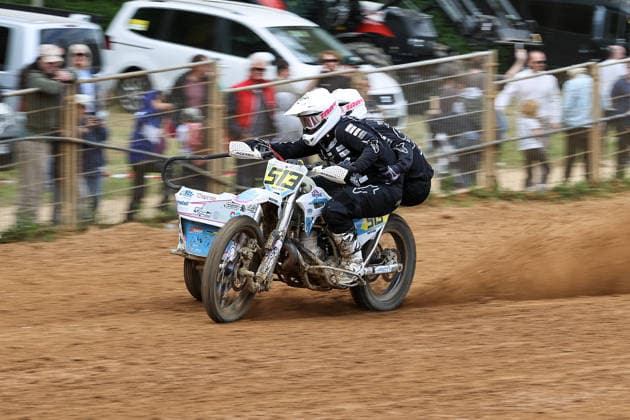 s513Noah Häcker and Jannik Noah Häckerm DEU 513 VMC Zabel , Germany, Motorsport, ADAC Motocross Schopfheim 2026, DMX Sidecar German Championship, 1 race, 17 05 2026, Schopfheim Motocross Race Track Germany Copyright: xGrantxHubbsx