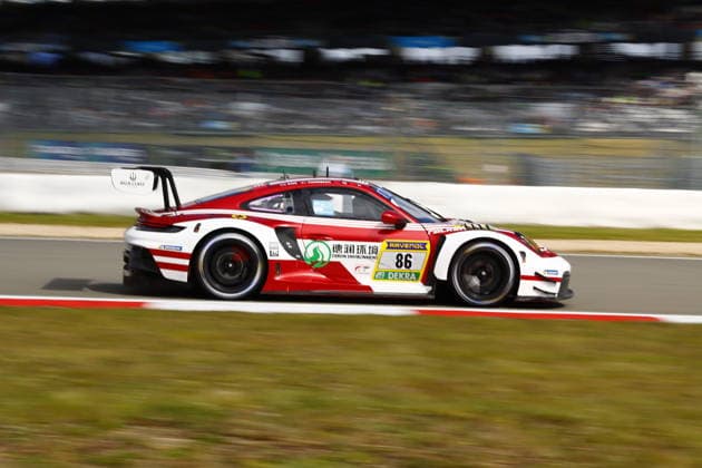 86 Kerong Li USA Anders Fjordbach DNK Hongli Ye CHN Kerong Li CHN Harry King GBR , Porsche 911 GT3 R Evo2, Team High Class Racing DNK GER, Motorsport, 54 ADAC Ravenol 24H Rennen Nuerburgring 2025, Rennen, Nuerburg, 17 05 2026 GER, Motorsport, 54 ADAC Ravenol 24H Rennen Nuerburgring 2025, Rennen, Nuerburg, 17 05 2026 Nuerburg Copyright: xEibner-Pressefoto JuergenxAugstx EP_JAT