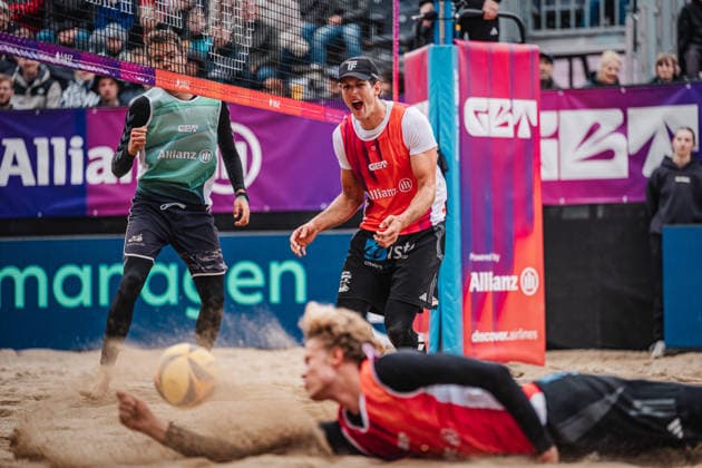 Beach volleyball men Allianz German Beach Tour 2026 Tourstop Düsseldorf 17 05 2026 back Tristan Fröbel front Tamo Wüst Düsseldorf Robert Lehr Ufer North Rhine-Westphalia Germany