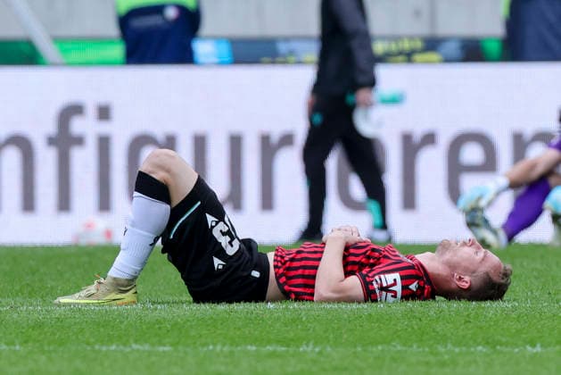 Maurice Neubauer Hannover 96 looks disappointed, 2 Bundesliga, Hannover 96 v 1 FC Nürnberg, Heinz von Heiden Arena on May 17, 2026 in Hanover, Germany Photo by Marco Steinbrenner DeFodi Images Maurice Neubauer Hannover 96 looks disappointed, 2 Bundesliga, Hannover 96 v 1 FC Nürnberg, Heinz von Heiden Arena, May 17, 2026 in Hanover, Germany Photo by Marco Steinbrenner DeFodi Images