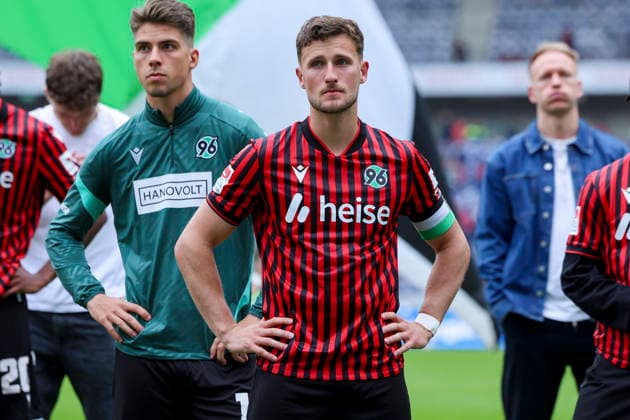 Enzo Leopold Hannover 96 looks disappointed, 2 Bundesliga, Hannover 96 v 1 FC Nürnberg, Heinz von Heiden Arena on May 17, 2026 in Hanover, Germany Photo by Marco Steinbrenner DeFodi Images Enzo Leopold Hannover 96 looks disappointed, 2 Bundesliga, Hannover 96 v 1 FC Nürnberg, Heinz von Heiden Arena, May 17, 2026 in Hanover, Germany Photo by Marco Steinbrenner DeFodi Images