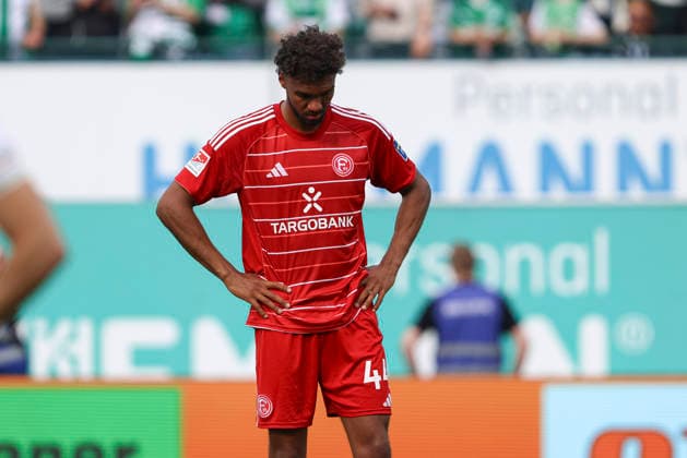 Elias Egouli Fortuna Düsseldorf is disappointed during the 2 Bundesliga match between SpVgg Greuther Fürth and Fortuna Düsseldorf, Sportpark Ronhof Thomas Sommer on May 17, 2026 in Fürth, Germany Photo by Oliver Kaelke DeFodi Images Elias Egouli Fortuna Düsseldorf looks dejected during the 2 Bundesliga match between SpVgg Greuther Fürth and Fortuna Düsseldorf at Sportpark Ronhof Thomas Sommer on May 17, 2026 in Fürth, Germany Photo by Oliver Kaelke DeFodi Images Photo by Oliver Kaelke DeFodi Images