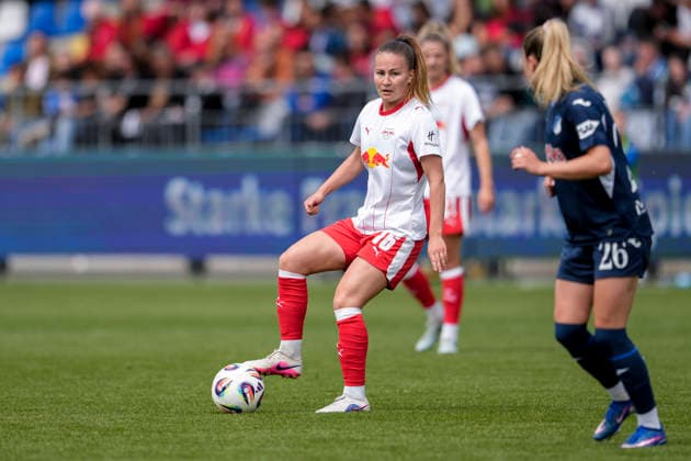 v li Annabel Schasching RBL, 16 , Janna Grimm TSG, 26 , Action, Action, Game scene, 17 05 2026, Sinsheim Hoffenheim Germany , Soccer, Google Pixel Women Bundesliga, TSG 1899 Hoffenheim RB Leipzig, DFB DFL REGULATIONS PROHIBIT ANY USE OF PHOTOGRAPHS AS IMAGE SEQUENCES AND OR QUASI VIDEO xozx