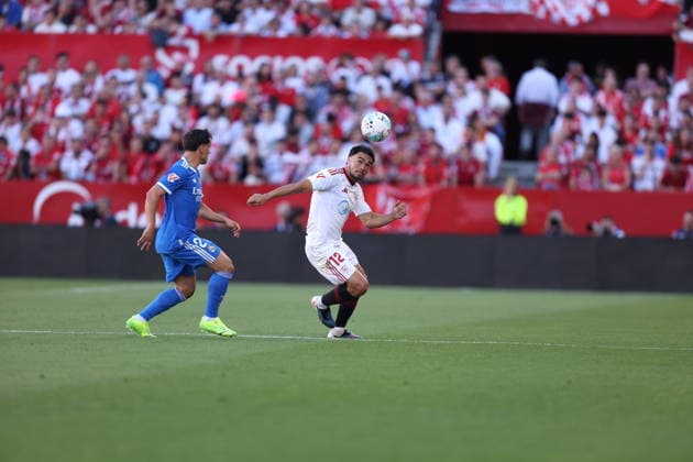 ESP LaLiga EA Sports Sevilla FC v Real Madrid Chidera Ejuke of Sevilla challenges for a header woth Brahim Diaz of Real Madrid during LaLiga EA Sports, between Sevilla FC v Real Madrid played at Ramon Sanchez Pizjuan Stadium, Sevilla on May 17th, 2026 in Spain Sevilla Spain Football Copyright: xRafaelxRomanx xAgenciaxLOFx