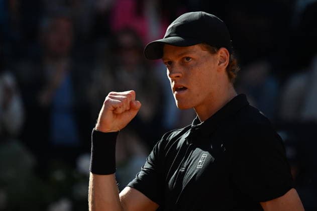 May 17, 2026, Rome, Italy: Italian tennis player Jannik Sinner celebrates a point against Casper Ruud of Norway (not pictured) during their men™s singles semifinal match at the Italian Open tennis tournament in Rome, Italy, 17 May 2026. ANSA RICCARDO ANTIMIANI. Italian Open Tennis Tournament  - ZUMAa110 20260517_zaf_a110_127 Copyright: xRiccardoxAntimianix