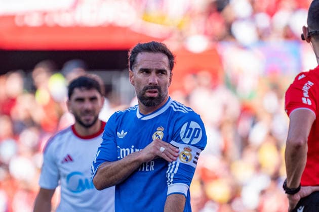 Dani Carvajal (N2) with the captain band during the La Liga EA Sports match between Sevilla FC and Real Madrid at Estadio Ramon Sanchez Pizjuan on May 17th 2026, in Sevilla, Spain Copyright: xAndresxLopezxSheridanxx xSPPx Sportspressphoto_SPR148928