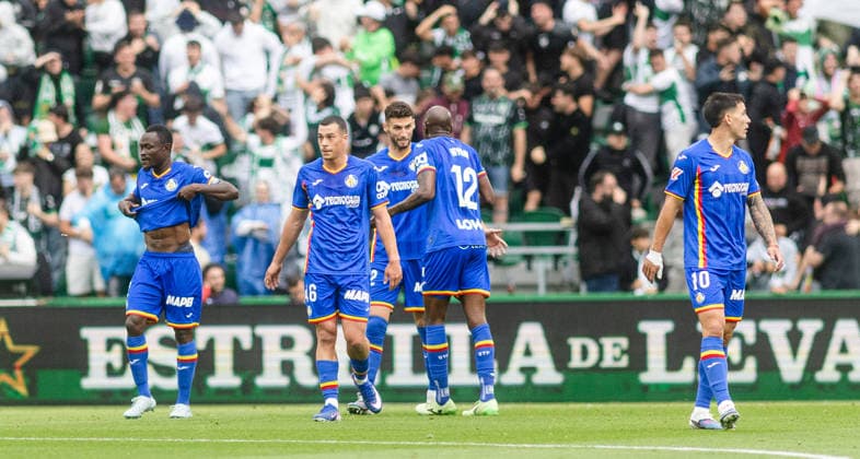 ESP Elche v Getafe LALIGA First half of Elche CF vs Getafe CF match during the LALIGA EASPORTS match, Round 37, between Elche and Getafe, played at Martinez Valero on May 17, 2026 in Elche Spain Elche Spain Football Copyright: xHugoxIzquierdox xAgenciaxLOFx