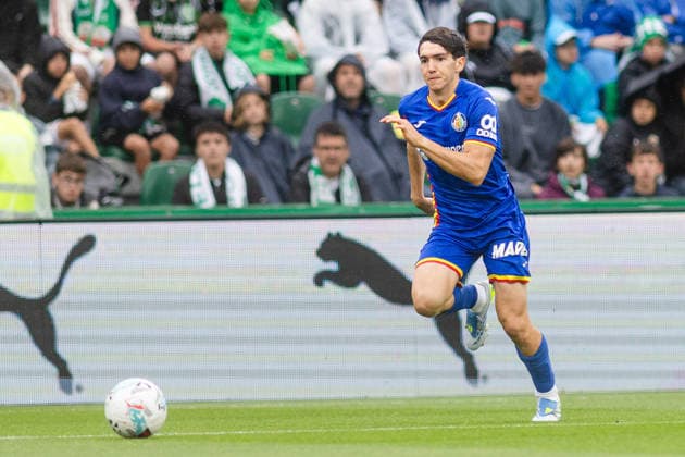 ESP Elche v Getafe LALIGA First half of Elche CF vs Getafe CF match during the LALIGA EASPORTS match, Round 37, between Elche and Getafe, played at Martinez Valero on May 17, 2026 in Elche Spain Elche Spain Football Copyright: xHugoxIzquierdox xAgenciaxLOFx