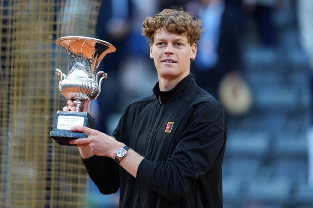 Jannik Sinner of Italy lifts the tropy as he celebrates the victory of the Internazionali BNL d Italia 2026 tennis tournament at Foro Italico in Rome (Italy) on May, 17, 2026. AntoniettaxBaldassarre