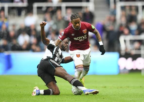 Yoane Wisse of Newcastle United challenges Crysencio Summerville of West Ham United Newcastle United v West Ham United, Premier League, Football, St James Park, Newcastle, UK - 17 May 2026Newcastle St James Park United Kingdom EDITORIAL USE ONLY No use with unauthorised audio, video, data, fixture lists, club league logos or live services. Online in-match use limited to 120 images, no video emulation. No use in betting, games or single club league player publications. Copyright: xRichardxLee Shutterstockx 16877466bh