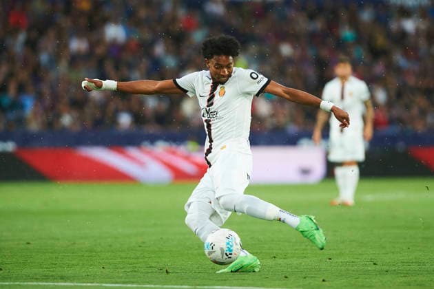 Johan Mojica RCD Mallorca during the LaLiga EA Sports match between Levante UD and RCD Mallorca at Ciudad de Valencia on May 17, 2026 in Valencia, Spain Photo by Maria Jose Segovia DeFodi Images