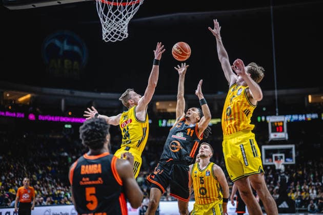 Basketball Berlin 17 05 2026 Season 2025 2026 EasyCredit BBL 1 Bundesliga Men, Men Playoffs Quarterfinals Game 1 Alba Berlin RASTA Vechta Alonzo Verge Vechta, No 11