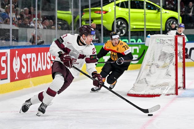 ZURICH, SWITZERLAND MAY 17 Sandis Vilmanis of Latvia in action during the 2026 IIHF Ice Hockey World Championship Switzerland game between Germany and Latvia at Swiss Life Arena on May 17, 2026 in Zurich, Zurich Zurich Swiss Life Arena Zurich Switzerland Copyright: xJustPictures.ch AndreaxBrancax jp-en-EuSpIm-JP7_ANB_Ger_Lat_17052026_6851