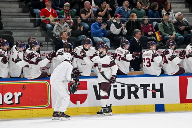 ZURICH, SWITZERLAND MAY 17 Martins Dzierkals of Latvia celebrates his goal during the 2026 IIHF Ice Hockey World Championship Switzerland game between Germany and Latvia at Swiss Life Arena on May 17, 2026 in Zurich, Zurich Zurich Swiss Life Arena Zurich Switzerland Copyright: xJustPictures.ch AndreaxBrancax jp-en-EuSpIm-JP7_ANB_Ger_Lat_17052026_7140